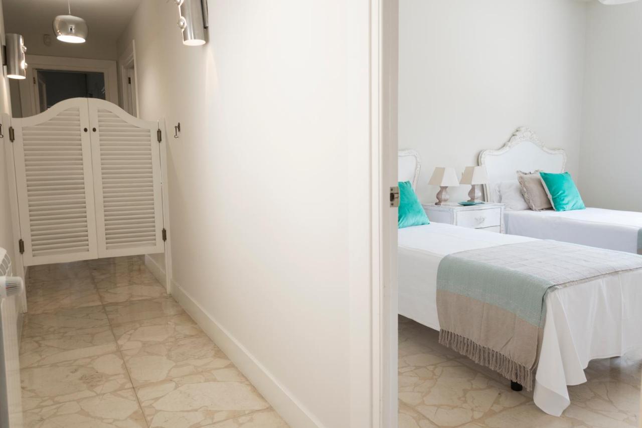 Malagueta Penthouse Premium Apartment Malaga Exterior photo